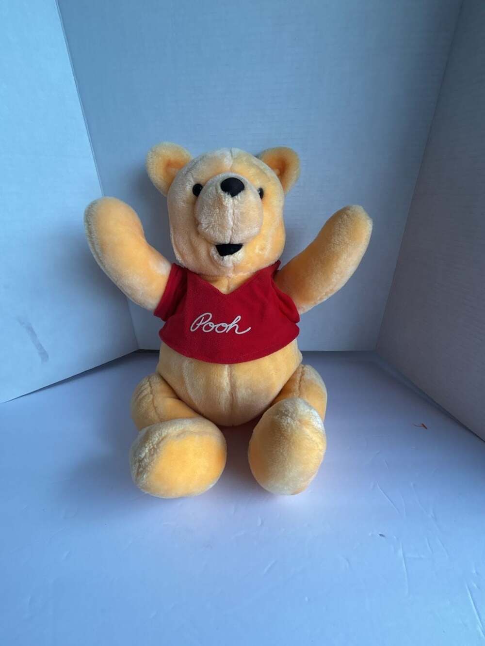 Winnie The Pooh Stuffed Animal Vintage Disneyland 11”